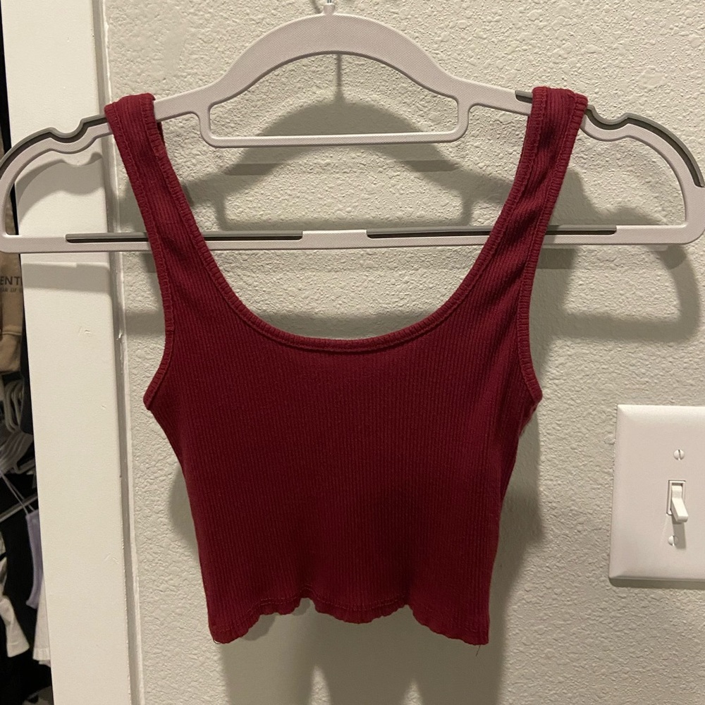 Better Be maroon ribbed crop top